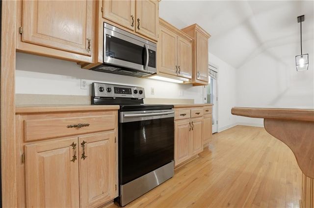 2709 S 23rd Street, Leavenworth, KS 66048