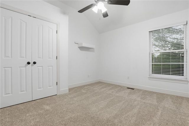 2709 S 23rd Street, Leavenworth, KS 66048