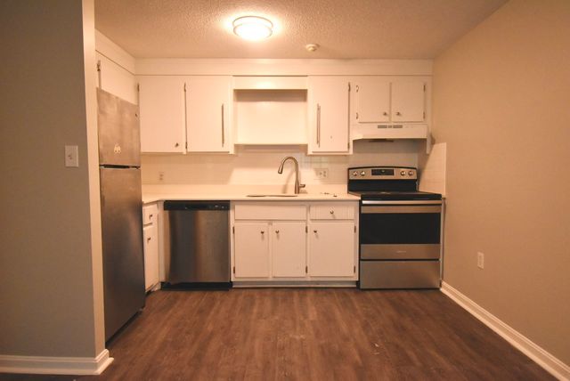 1 Trafalgar Dr 12A, Beverly, MA 01915
