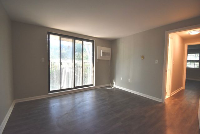 1 Trafalgar Dr 12A, Beverly, MA 01915