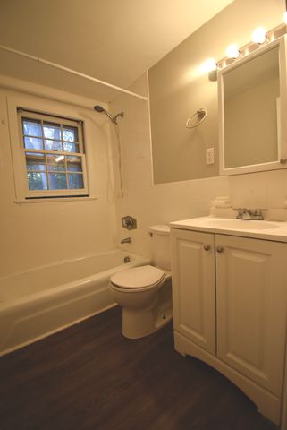 1 Trafalgar Dr 12A, Beverly, MA 01915