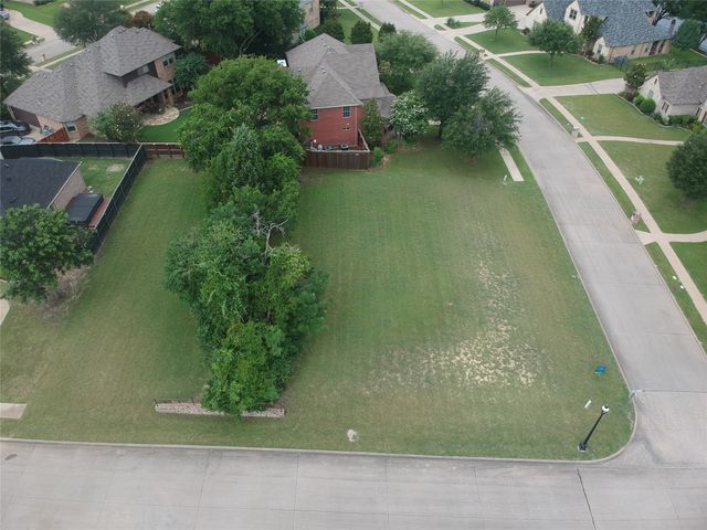 162 Overlook Drive, Sunnyvale, TX 75182