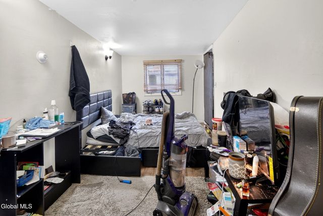 29 Bradford Street, Albany, NY 12206