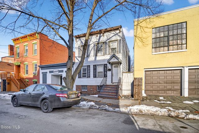 29 Bradford Street, Albany, NY 12206