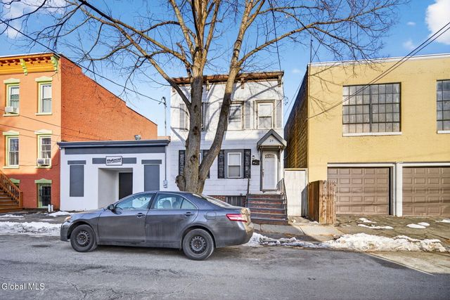 29 Bradford Street, Albany, NY 12206