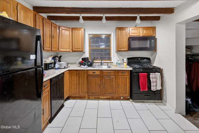 29 Bradford Street, Albany, NY 12206