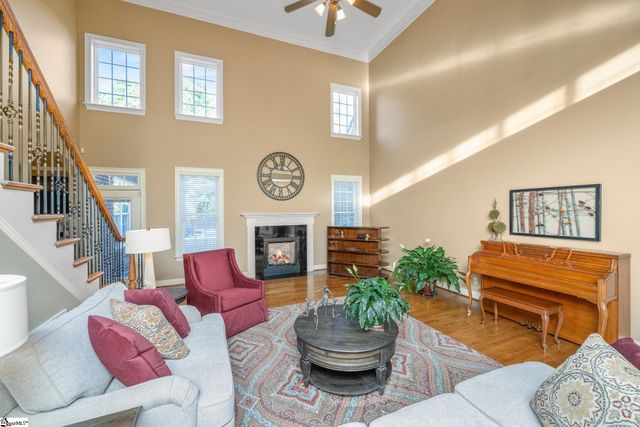 204 Whitworth Way, Simpsonville, SC 29681