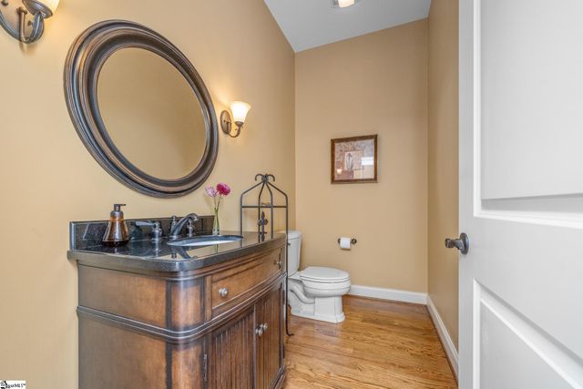 204 Whitworth Way, Simpsonville, SC 29681