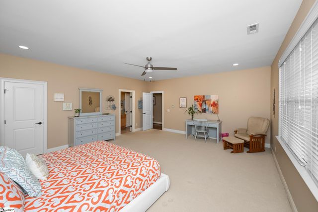 204 Whitworth Way, Simpsonville, SC 29681