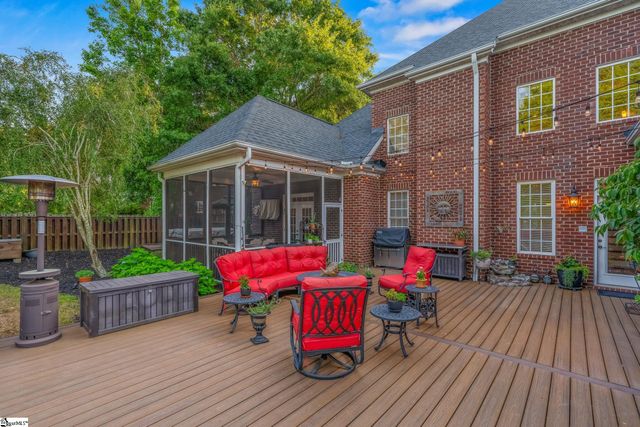 204 Whitworth Way, Simpsonville, SC 29681
