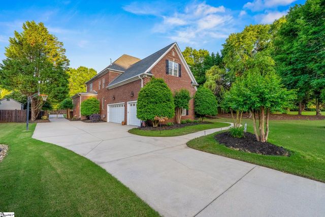 204 Whitworth Way, Simpsonville, SC 29681