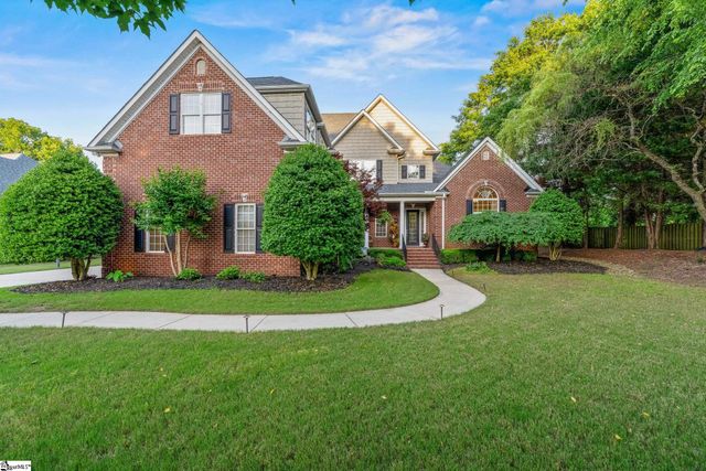 204 Whitworth Way, Simpsonville, SC 29681