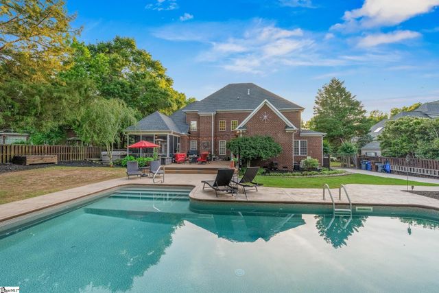 204 Whitworth Way, Simpsonville, SC 29681