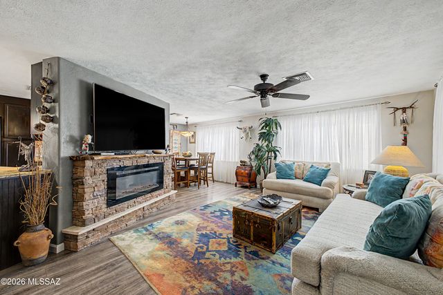 5634 W Tumbling F Street, Tucson, AZ 85713