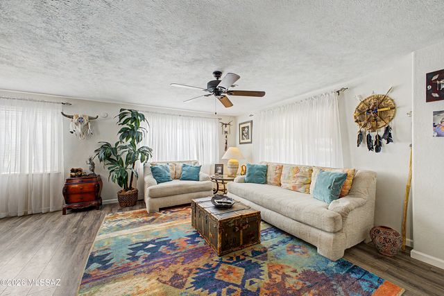 5634 W Tumbling F Street, Tucson, AZ 85713
