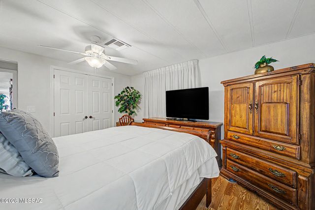 5634 W Tumbling F Street, Tucson, AZ 85713