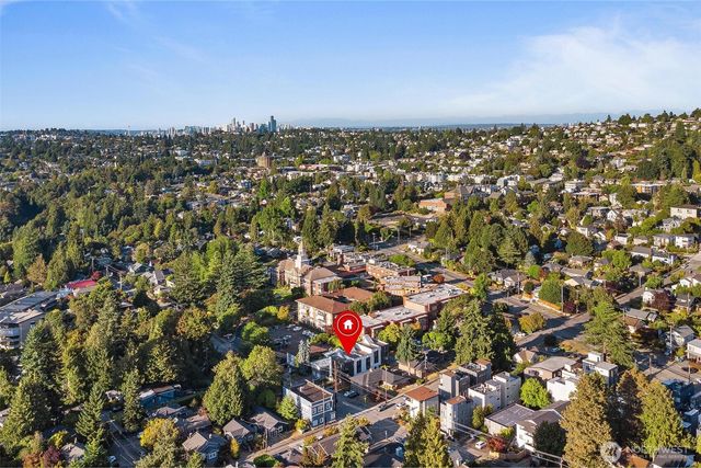 7150 47th Avenue SW, Seattle, WA 98136