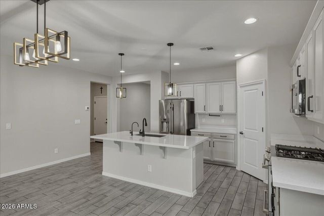 12826 W TUCKEY Lane, Glendale, AZ 85307