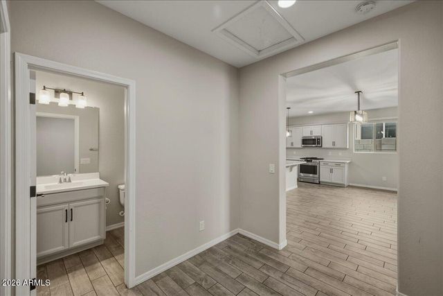 12826 W TUCKEY Lane, Glendale, AZ 85307