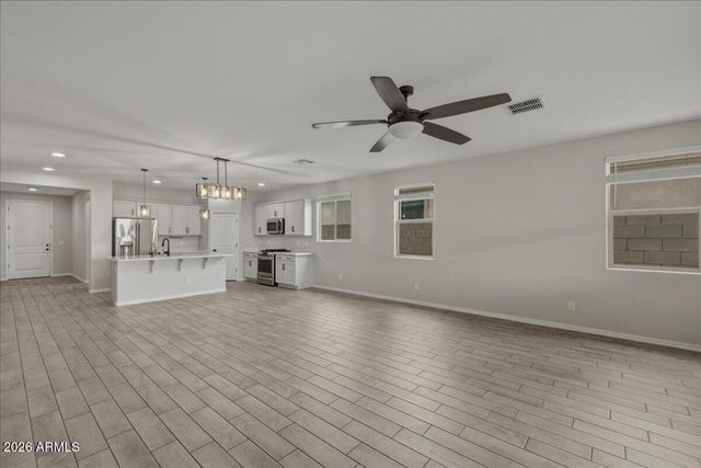 12826 W TUCKEY Lane, Glendale, AZ 85307
