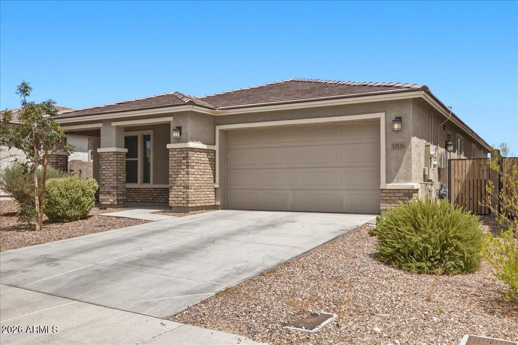 12826 W TUCKEY Lane, Glendale, AZ 85307 — photo 2