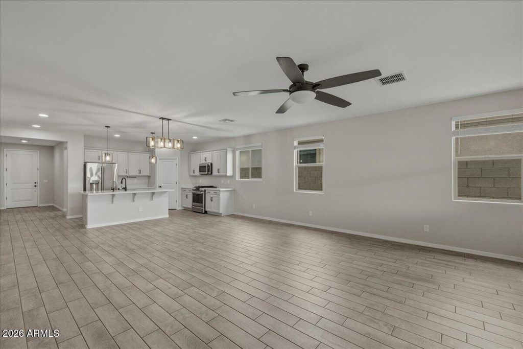 12826 W TUCKEY Lane, Glendale, AZ 85307 — photo 5