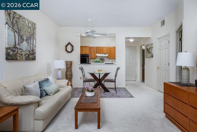 1860 Tice Creek Dr 1348, Walnut Creek, CA 94595