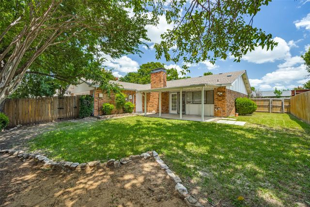 6521 Chinaberry Trail, Plano, TX 75023