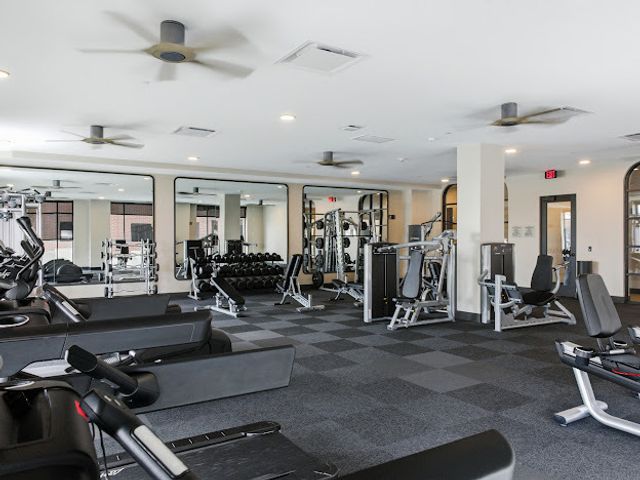 250 McHenry Road B2B3, Buffalo Grove, IL 60089