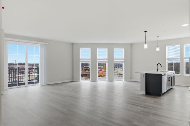 250 McHenry Road B2B3, Buffalo Grove, IL 60089