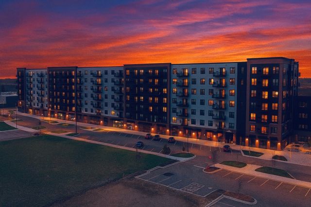 250 McHenry Road B2B3, Buffalo Grove, IL 60089