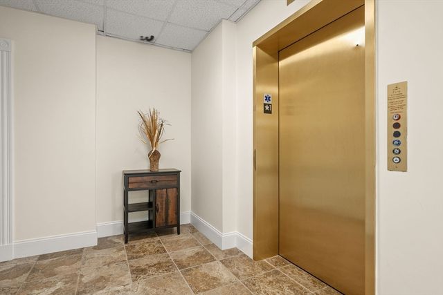 36 Middlesex Ave 5, Wilmington, MA 01887