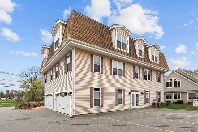 36 Middlesex Ave 5, Wilmington, MA 01887