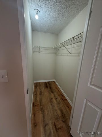 2840 S Pine Ridge Avenue, Homosassa, FL 34448