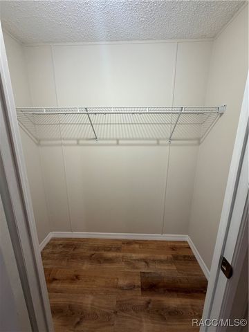 2840 S Pine Ridge Avenue, Homosassa, FL 34448