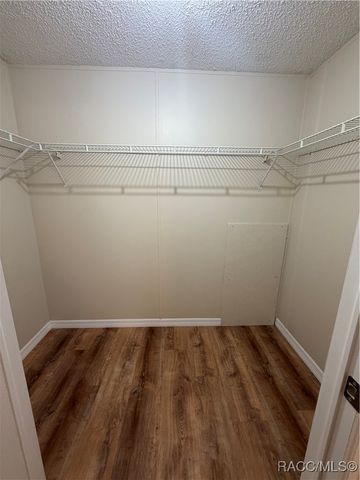 2840 S Pine Ridge Avenue, Homosassa, FL 34448