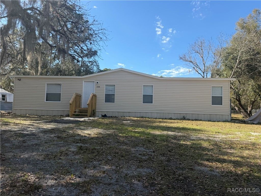 2840 S Pine Ridge Avenue, Homosassa, FL 34448
