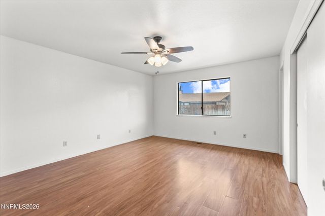 332 Woodside Court, Dayton, NV 89403