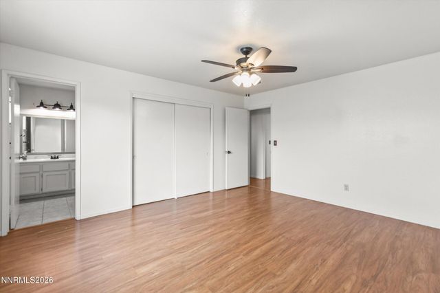 332 Woodside Court, Dayton, NV 89403