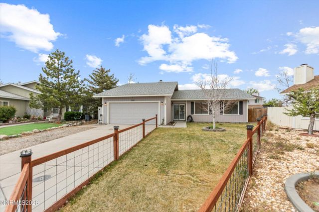 332 Woodside Court, Dayton, NV 89403
