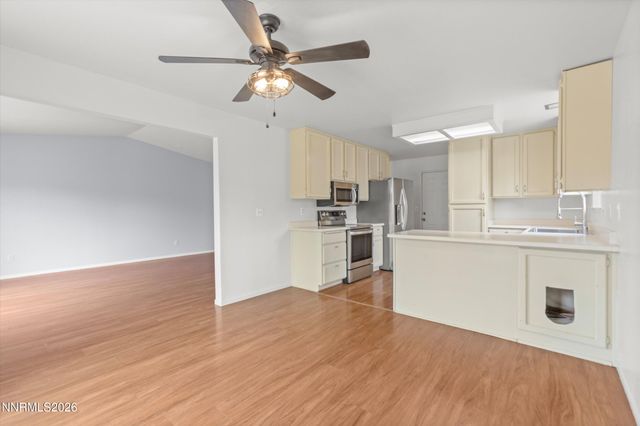 332 Woodside Court, Dayton, NV 89403