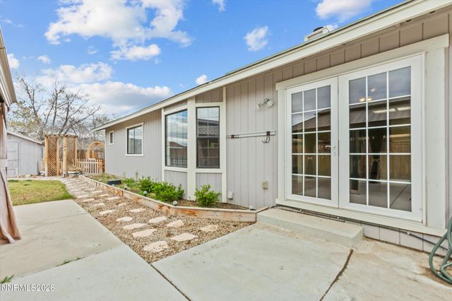 332 Woodside Court, Dayton, NV 89403