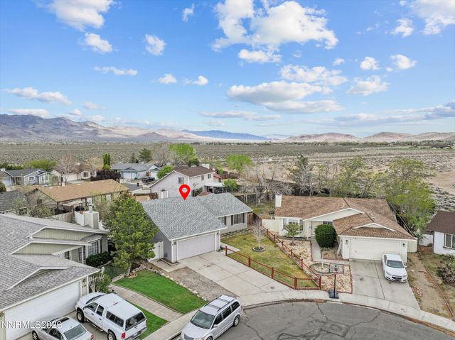 332 Woodside Court, Dayton, NV 89403