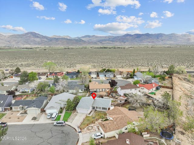 332 Woodside Court, Dayton, NV 89403