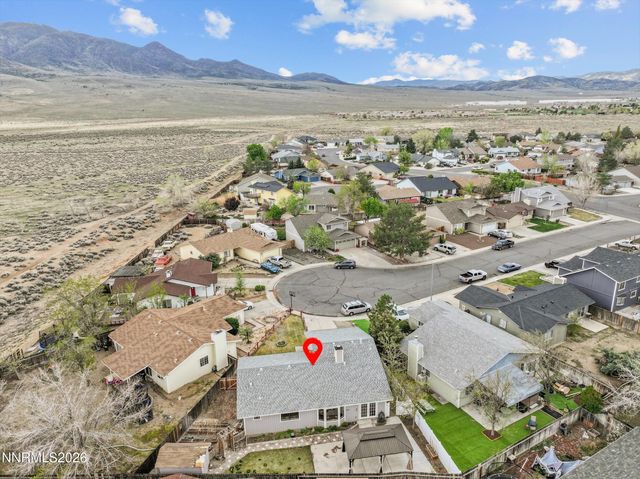 332 Woodside Court, Dayton, NV 89403