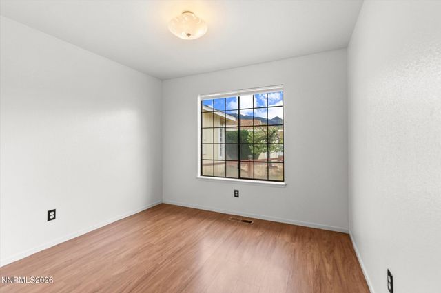 332 Woodside Court, Dayton, NV 89403