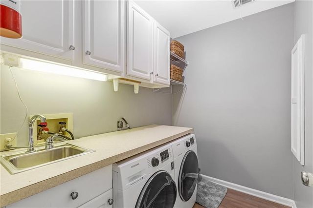 4924 Marlos Drive NE, Marietta, GA 30066