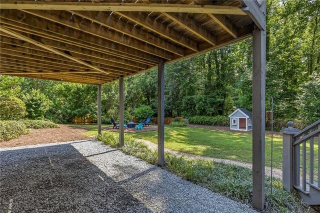 4924 Marlos Drive NE, Marietta, GA 30066