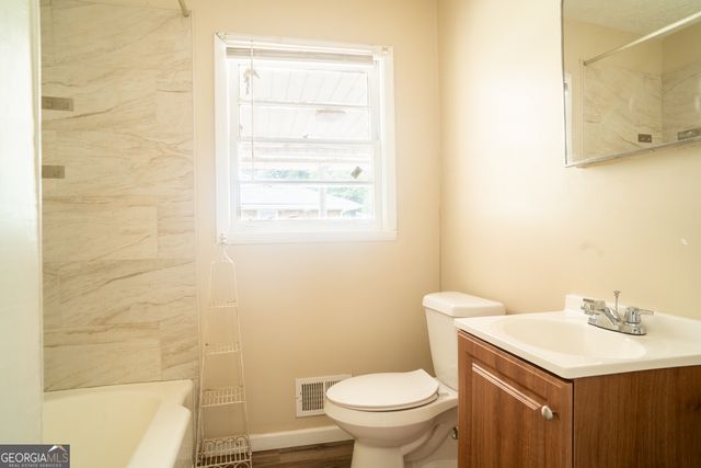 8448 Taylor Road, Riverdale, GA 30274