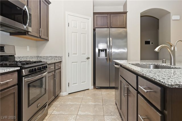 2366 Brookings Harbor Drive, Laughlin, NV 89029